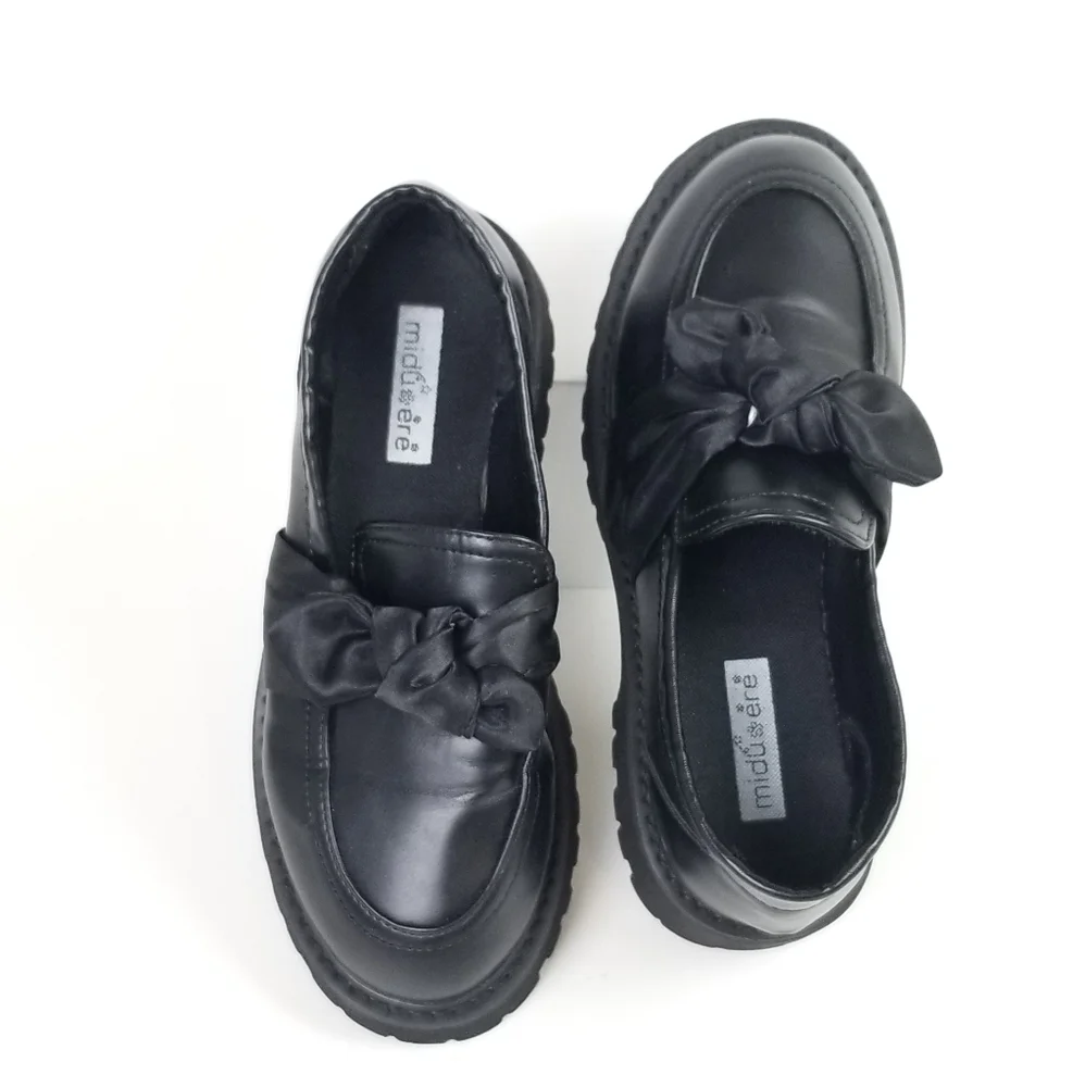 Miduere Shoes! - Picture 9 of 11